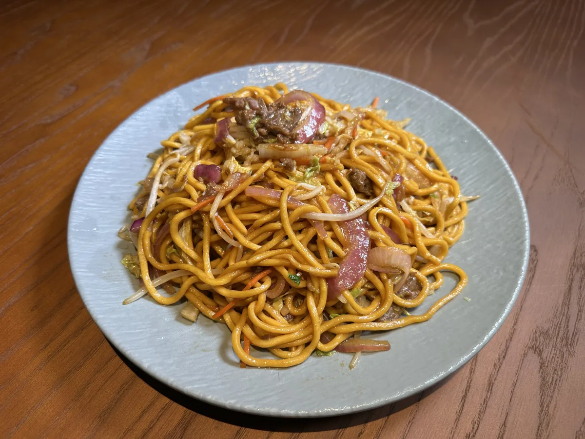 Wok-tossed signature noodles